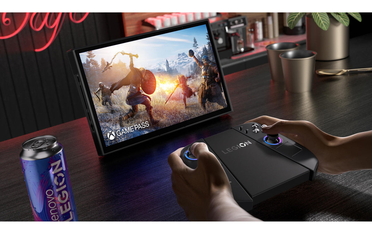 Lenovo Legion Go 8ASP2 – 8,8" WUXGA, Ryzen Z2 Extreme, 32 GB, 1 TB SSD, Win 11 Home