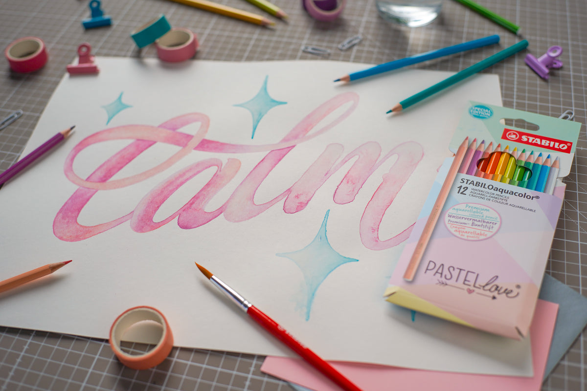 STABILO Aquacolor Pastellove Aquarellfarbstifte – Sechskant, Minen-Ø 2,8 mm, 12 Farben, im Kartonetui