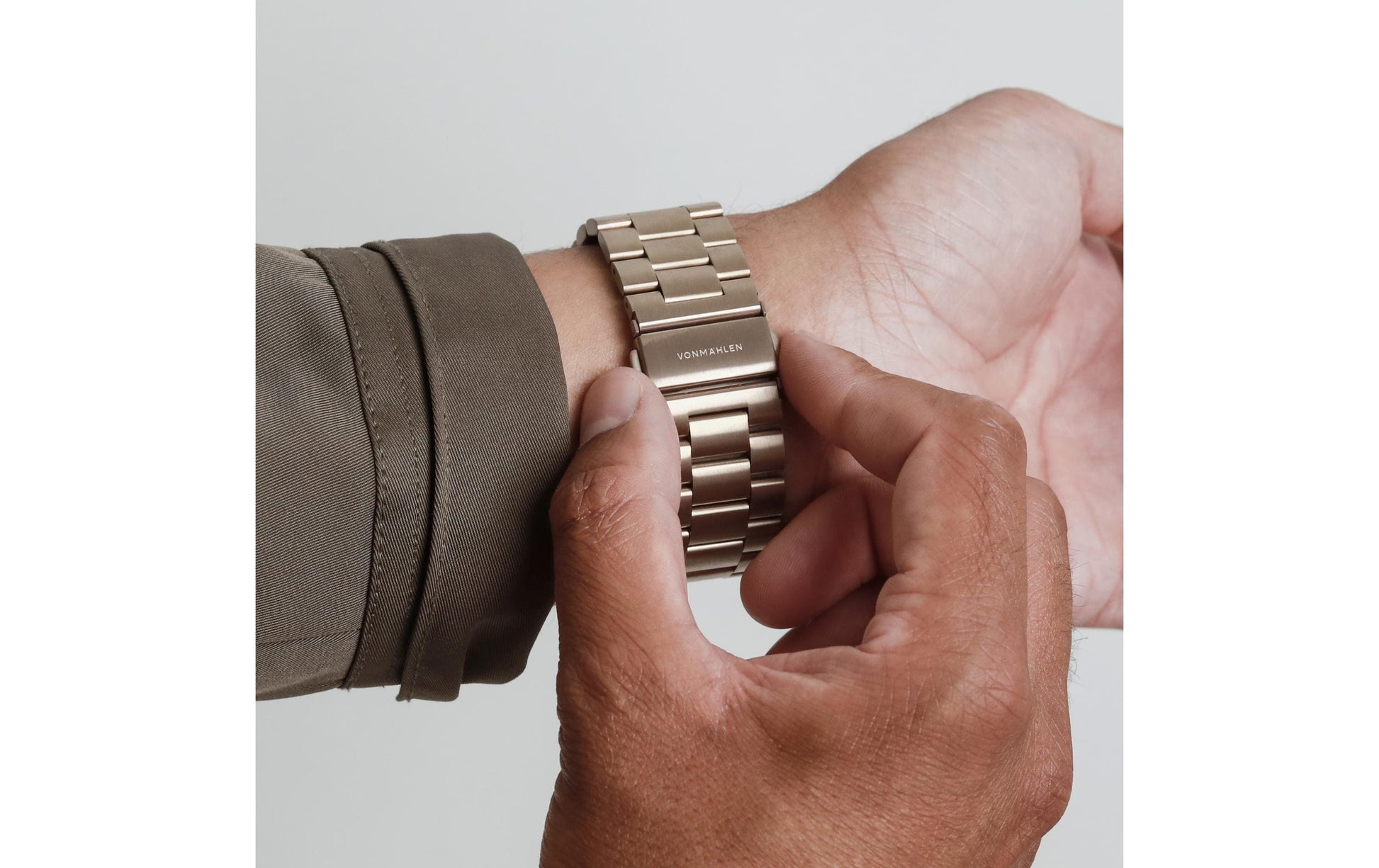 Vonmählen Link Bracelet2 – Armband – für Apple Watch (diverse Grössen), Gold, One Size, Edelstahl
