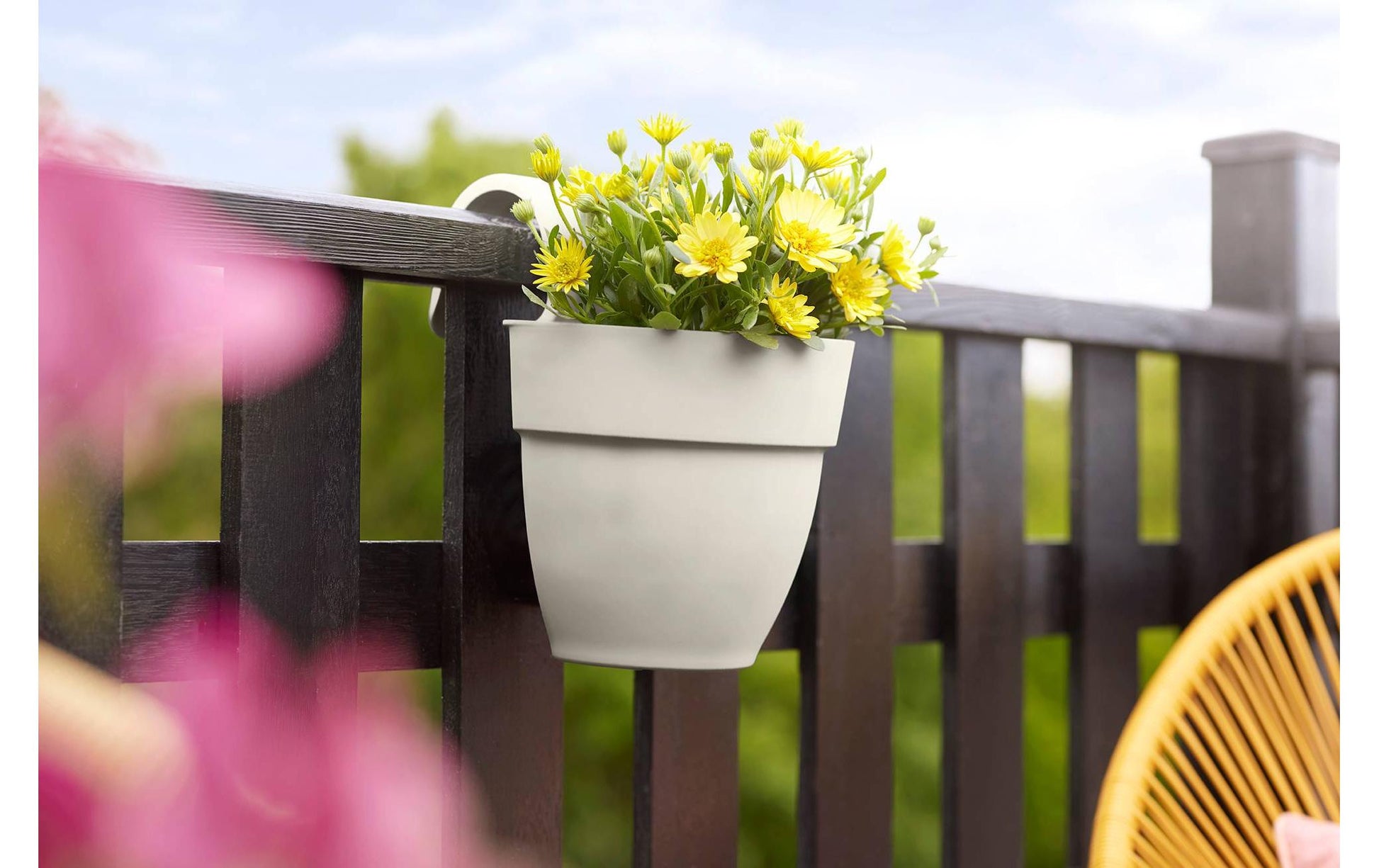 elho Hängeblumentopf – 2800 ml – Kunststoff, Weiss
