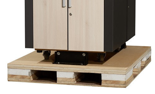 APC NetShelter CX – 19" Netzwerkschrank 18U, mit Rollen, 750 × 1130 × 1015 mm, Grau, Eiche