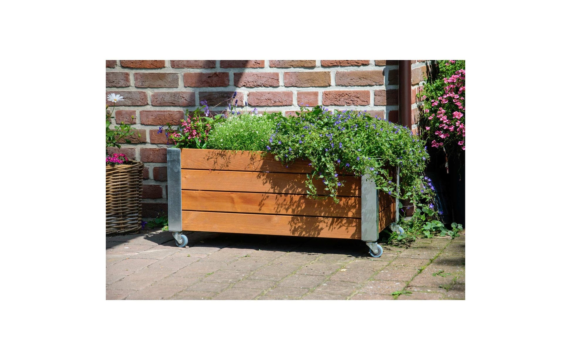 Dobar Pflanzgefäss – 78 × 52 × 40,5 cm – Kiefernholz & Metall & Kunststoff, Braun