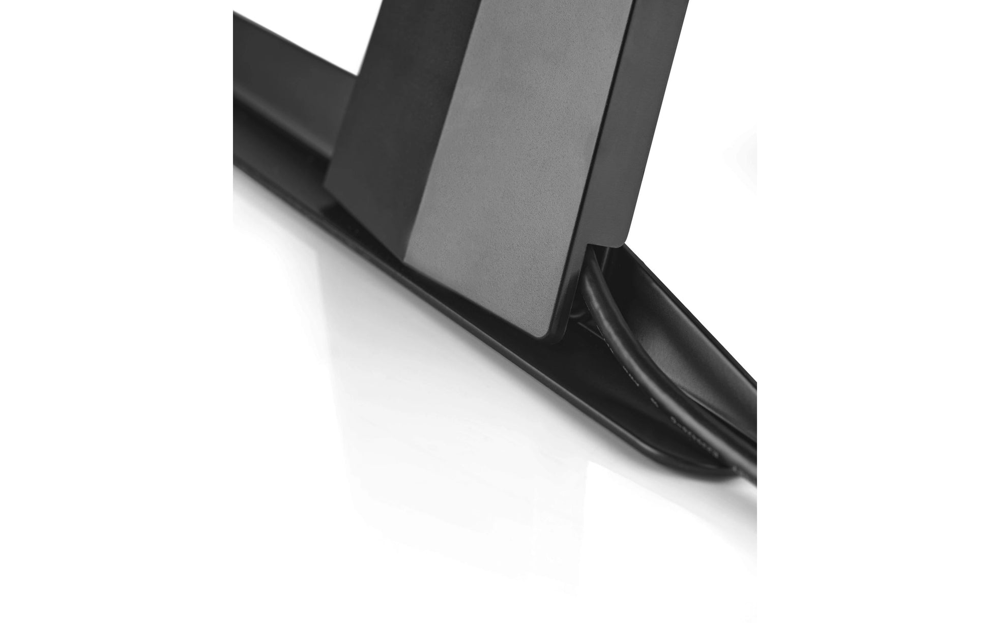 One For All WM2870 Standfuss (TableTop) – 100×100–800×400 mm, bis 50 kg – für 32–70" TVs – Schwarz