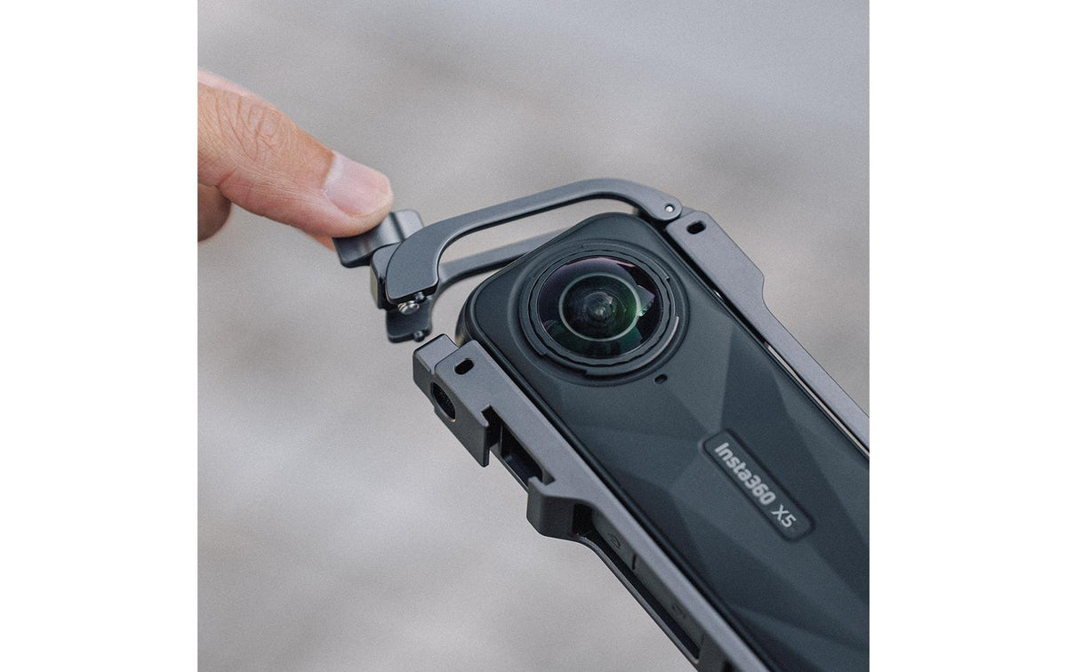 PGYTECH Kamerakäfig – Aluminium/Silikon, 62 × 22 × 145 mm – für Insta360 X5 – Schwarz