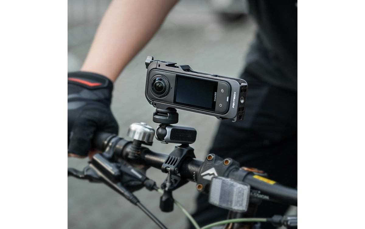 PGYTECH Kamerakäfig – Aluminium/Silikon, 62 × 22 × 145 mm – für Insta360 X5 – Schwarz