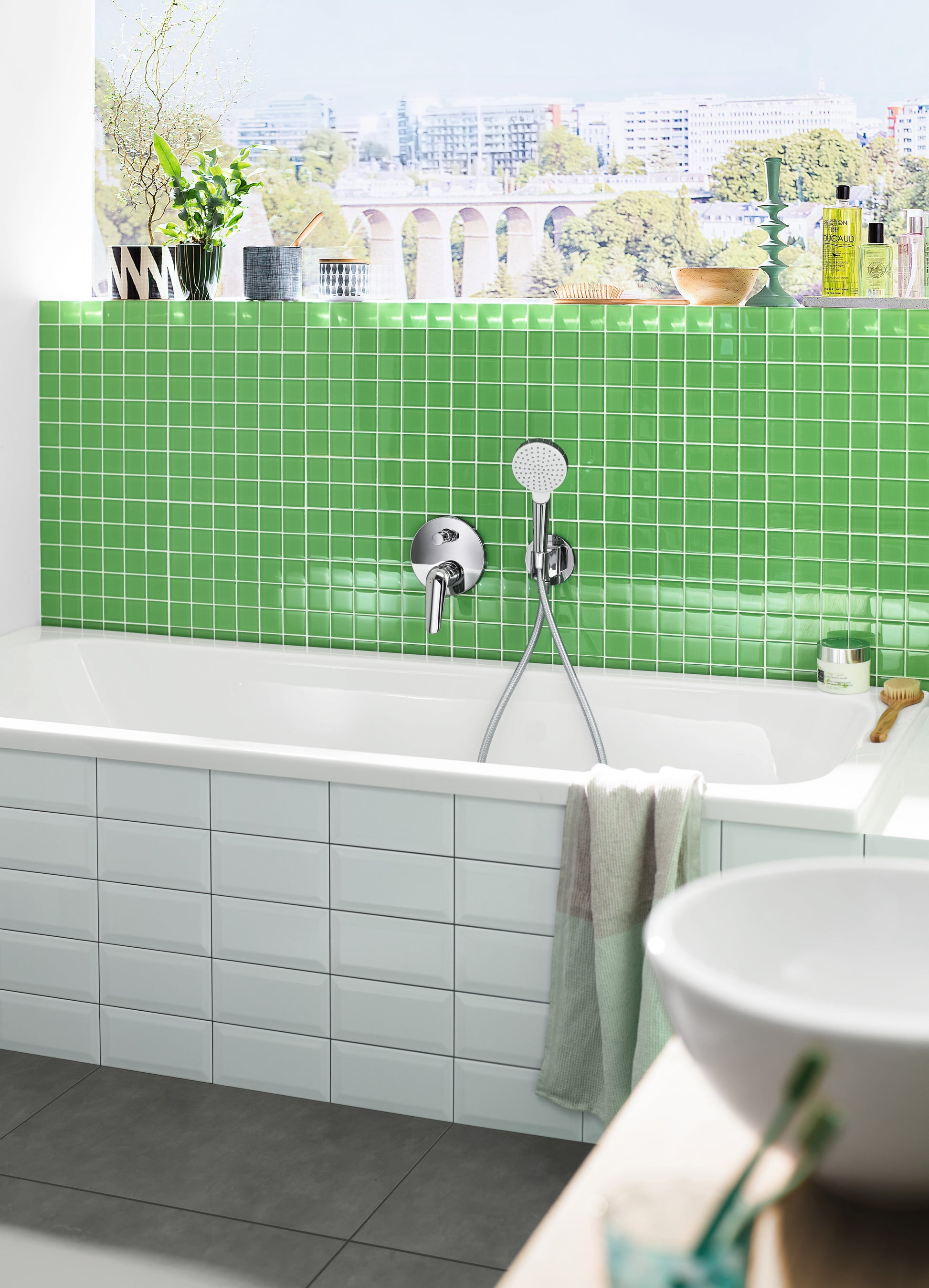 Hansgrohe Isiflex Brauseschlauch – 125 cm, Kunststoff, 1/2" Anschluss, Chrom