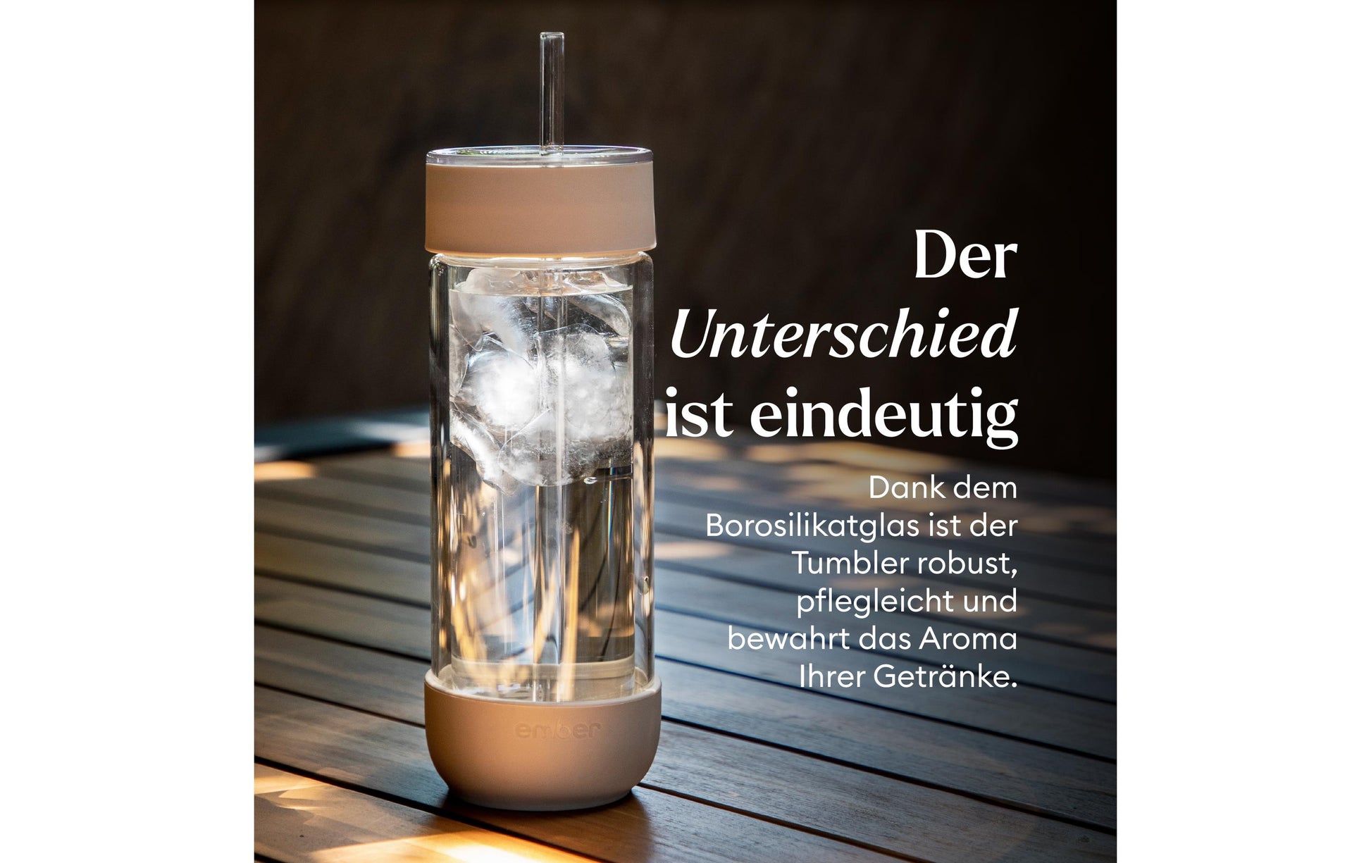 Ember Kaffeebecher – 473 ml, Ø 7,4 cm, H 21,2 cm, Glas, Beige/Transparent, mit Trinkhalm