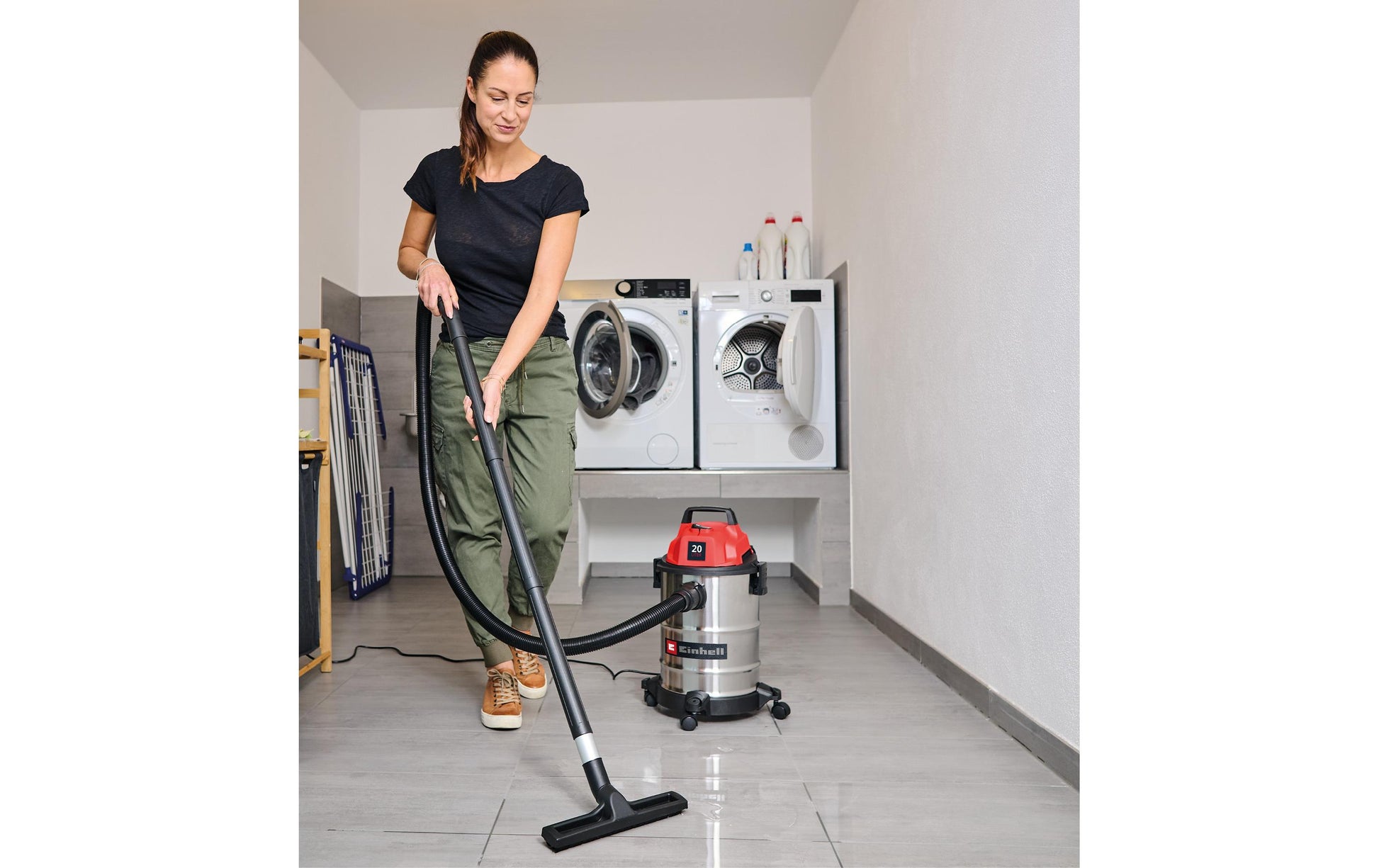 Einhell Nass-/Trockensauger TC-VC 2045 S – 20 l, 900 W, mit Steckdose