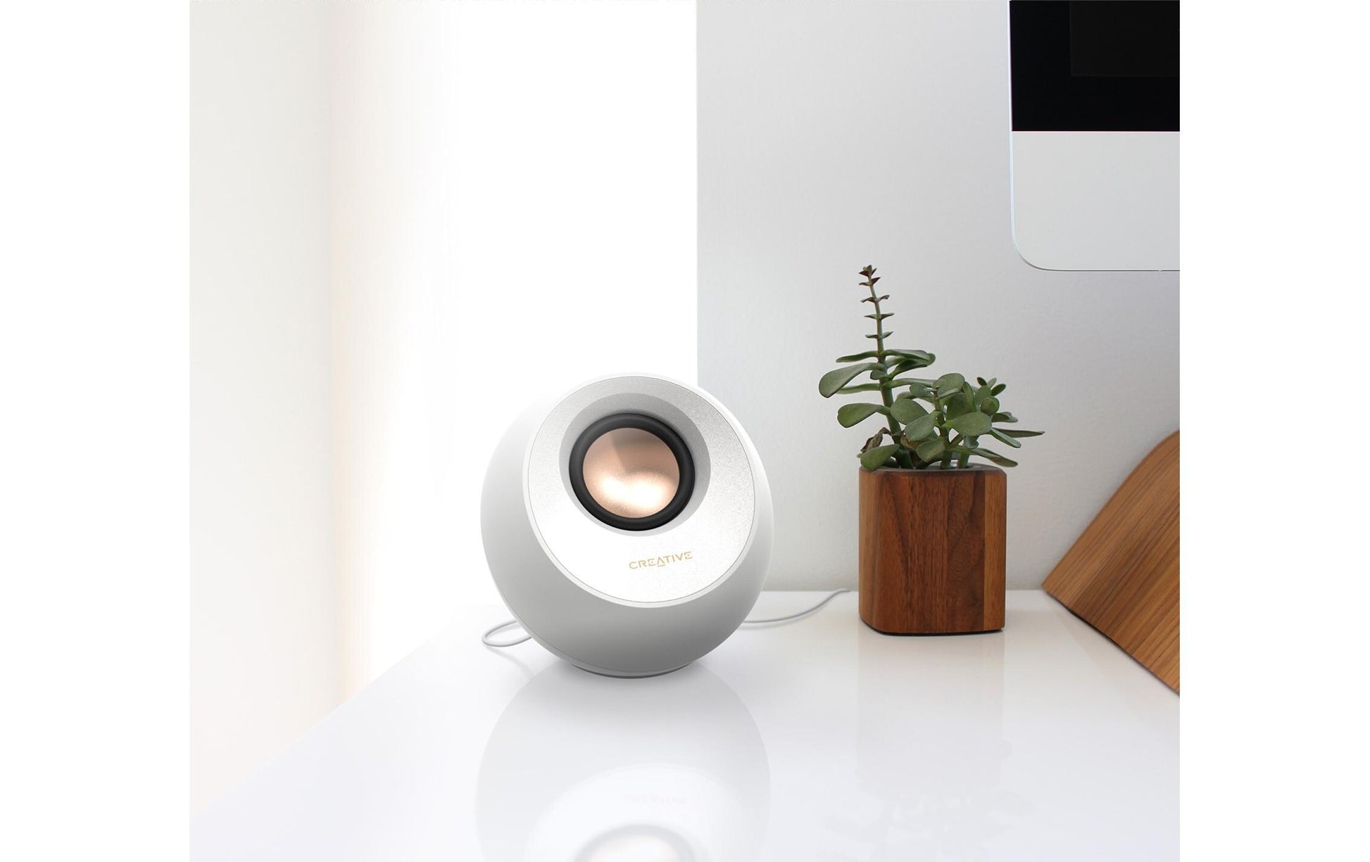 Creative Labs Pebble V3 – PC-Lautsprecher – 2.0, 10 W, USB-C, Weiss