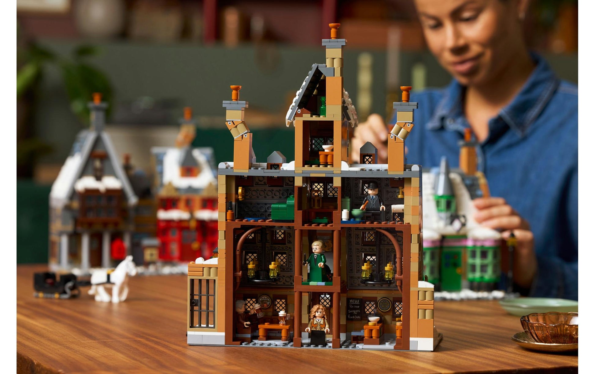 LEGO Sammleredition Dorf Hogsmeade Bausatz – Hogsmeade (Wizarding World) – 3228-teilig – 37,8 × 15,7 × 55,5 cm