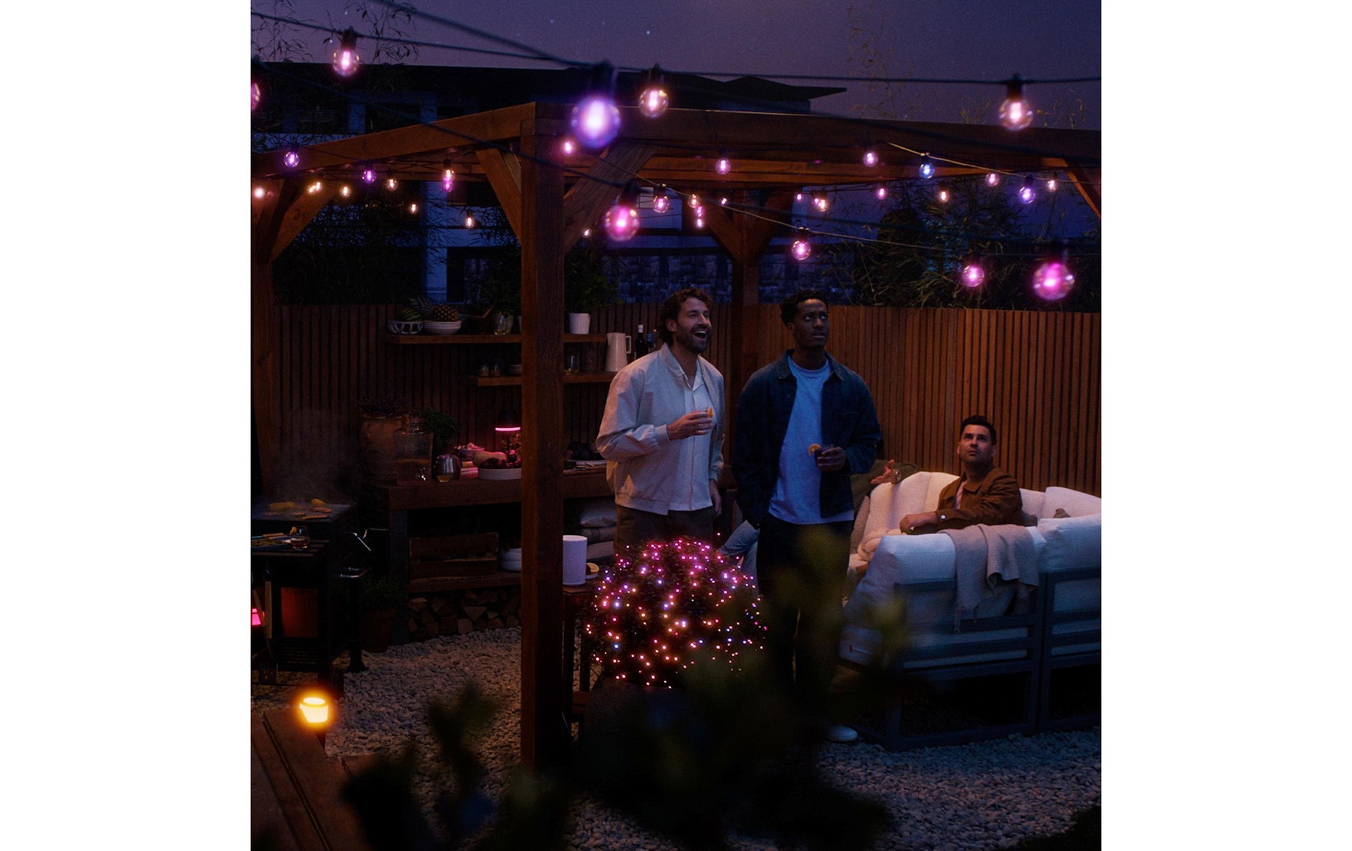 Philips Hue Lichterkette – Netzbetrieb, Bluetooth, Zigbee – für Philips Hue – Starterset, Timer – Schwarz