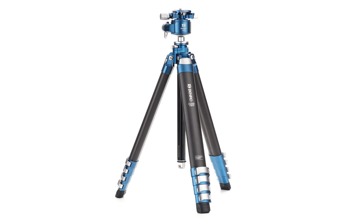 Benro Cyanbird Carbon Dreibeinstativ – Carbon, bis 20 kg, 156 cm, 1/4" Gewinde – Kugelkopf, Tasche – Schwarz