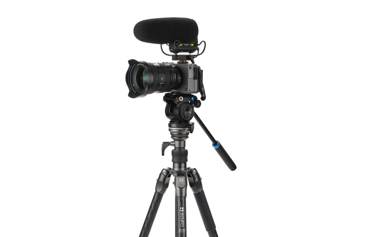 Benro Video-Dreibeinstativ – Carbon, 178,6 cm ausgefahren – 2,5 kg Traglast – 1/4" Gewinde – Schwarz