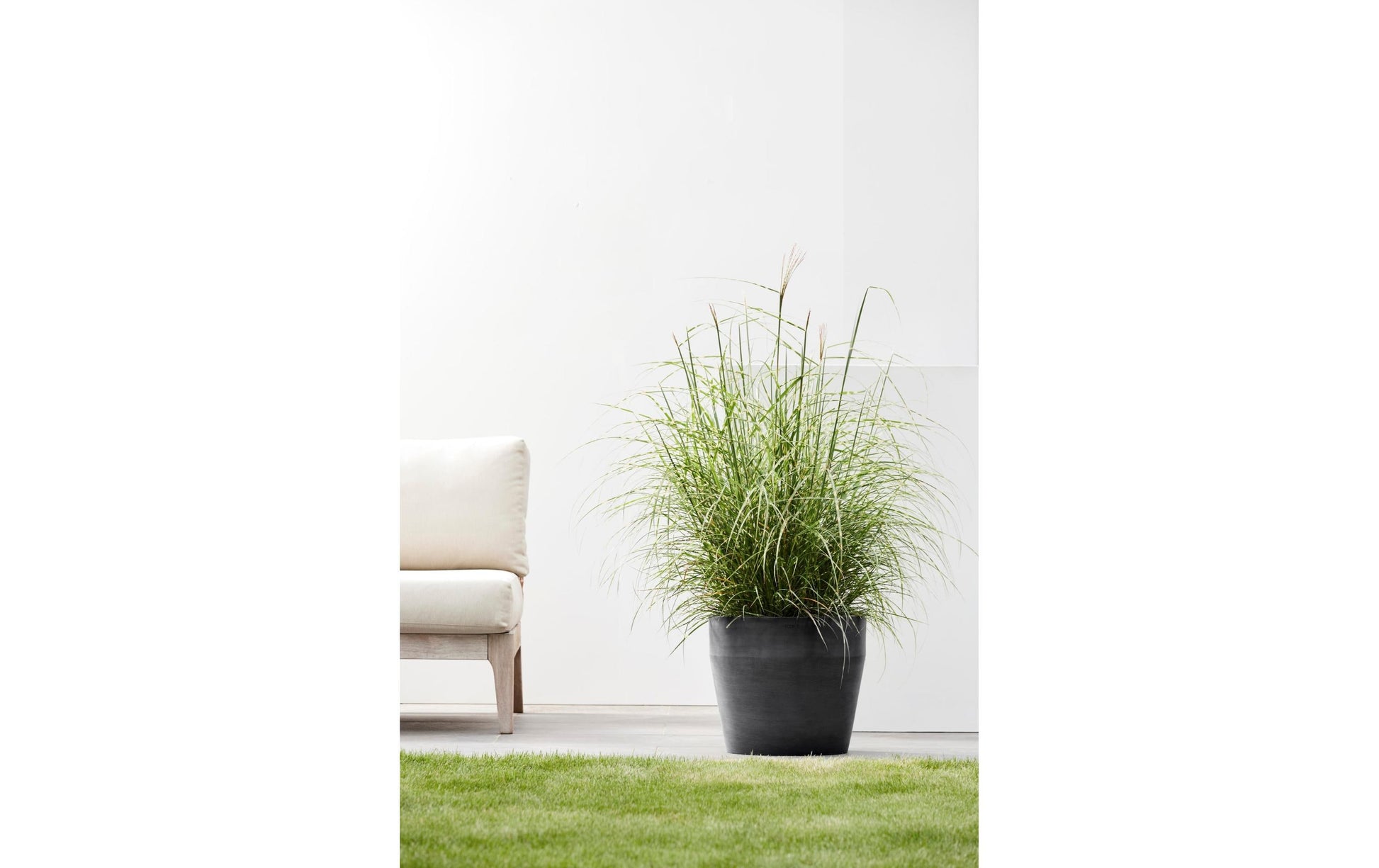 Ecopots Sankara Blumentopf – 33600 ml – Kunststoff, dunkelgrau
