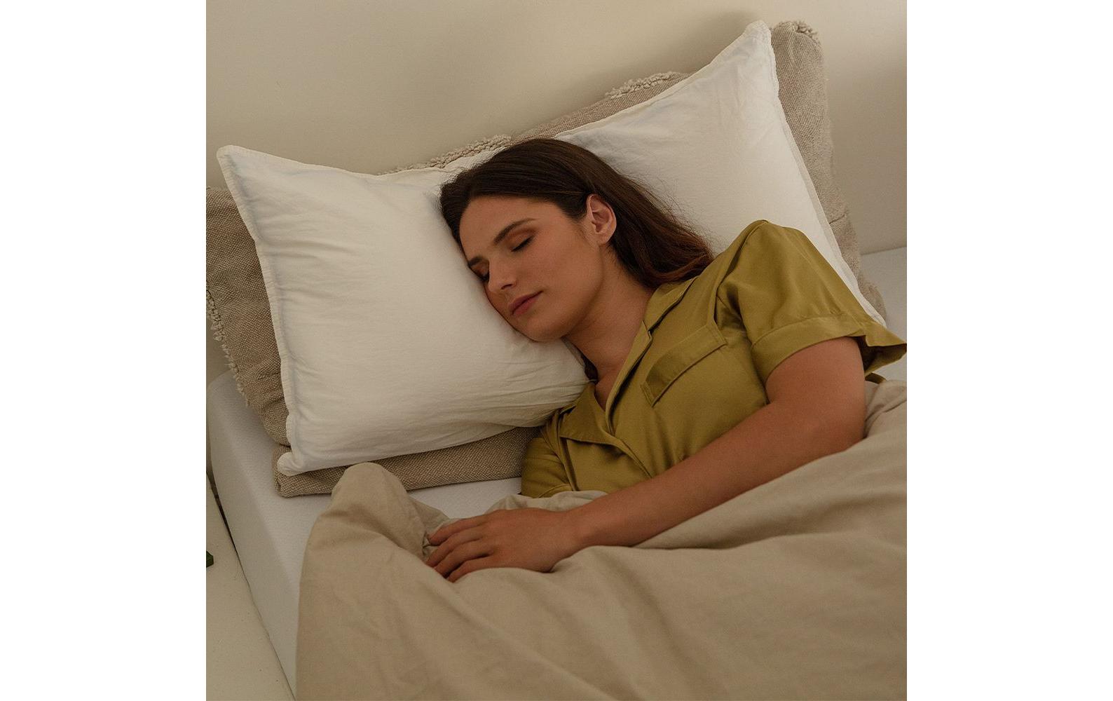 Beurer UB 101 Wohndecke – Flauschfaser (Polyester), Weiss – 92 × 198 cm – OEKO-TEX Standard 100