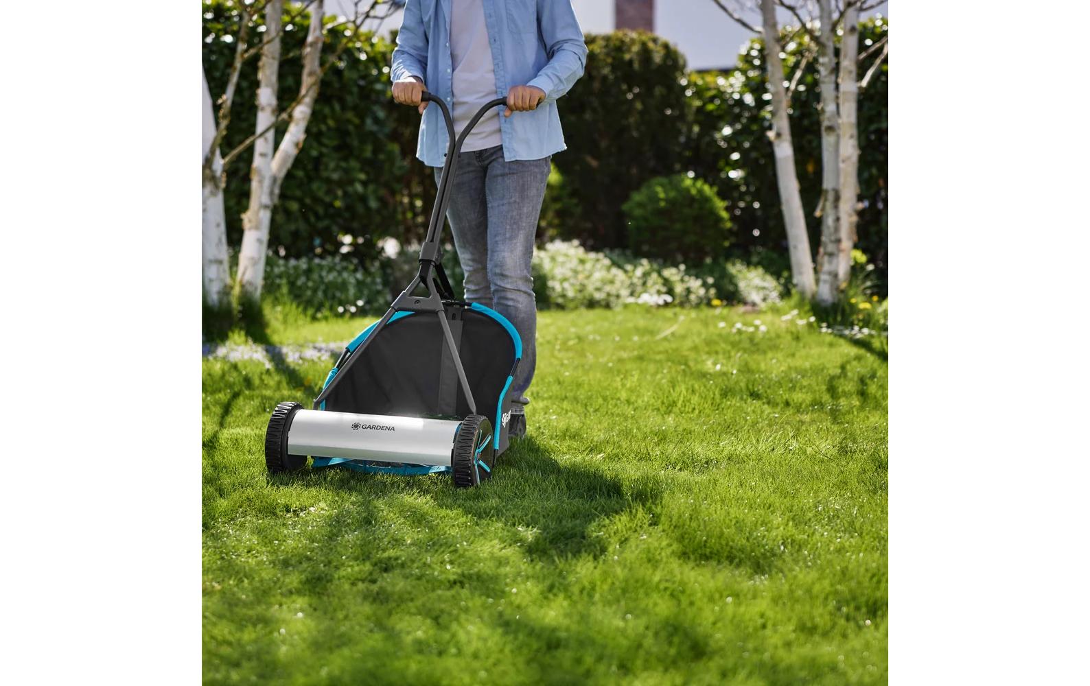 Gardena Spindelmäher Plus 400 – Schnittbreite 40 cm, Schnitthöhe 12–42 mm, Gewicht 9,5 kg, mit Grasfangsack
