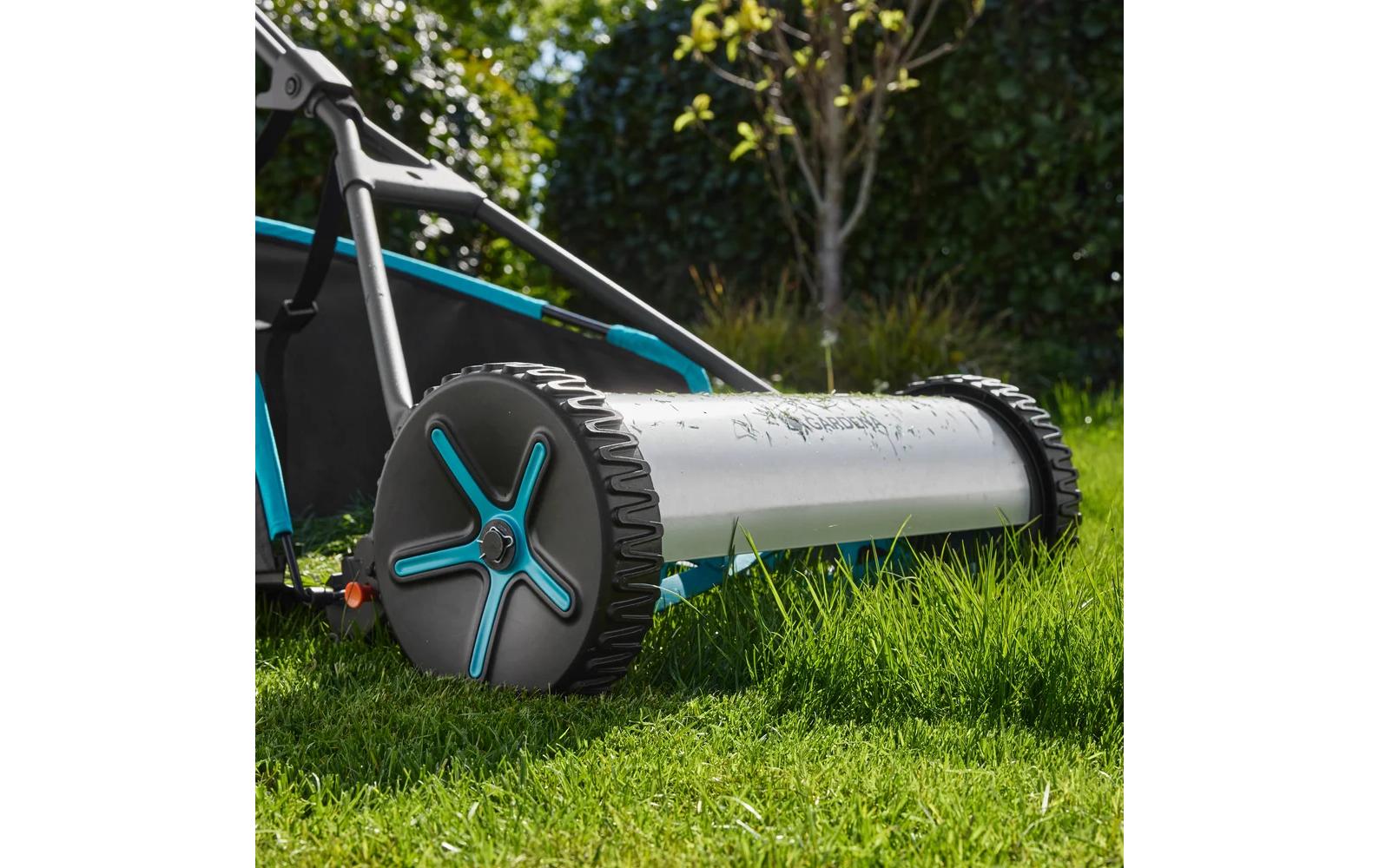 Gardena Spindelmäher Plus 400 – Schnittbreite 40 cm, Schnitthöhe 12–42 mm, Gewicht 9,5 kg, mit Grasfangsack