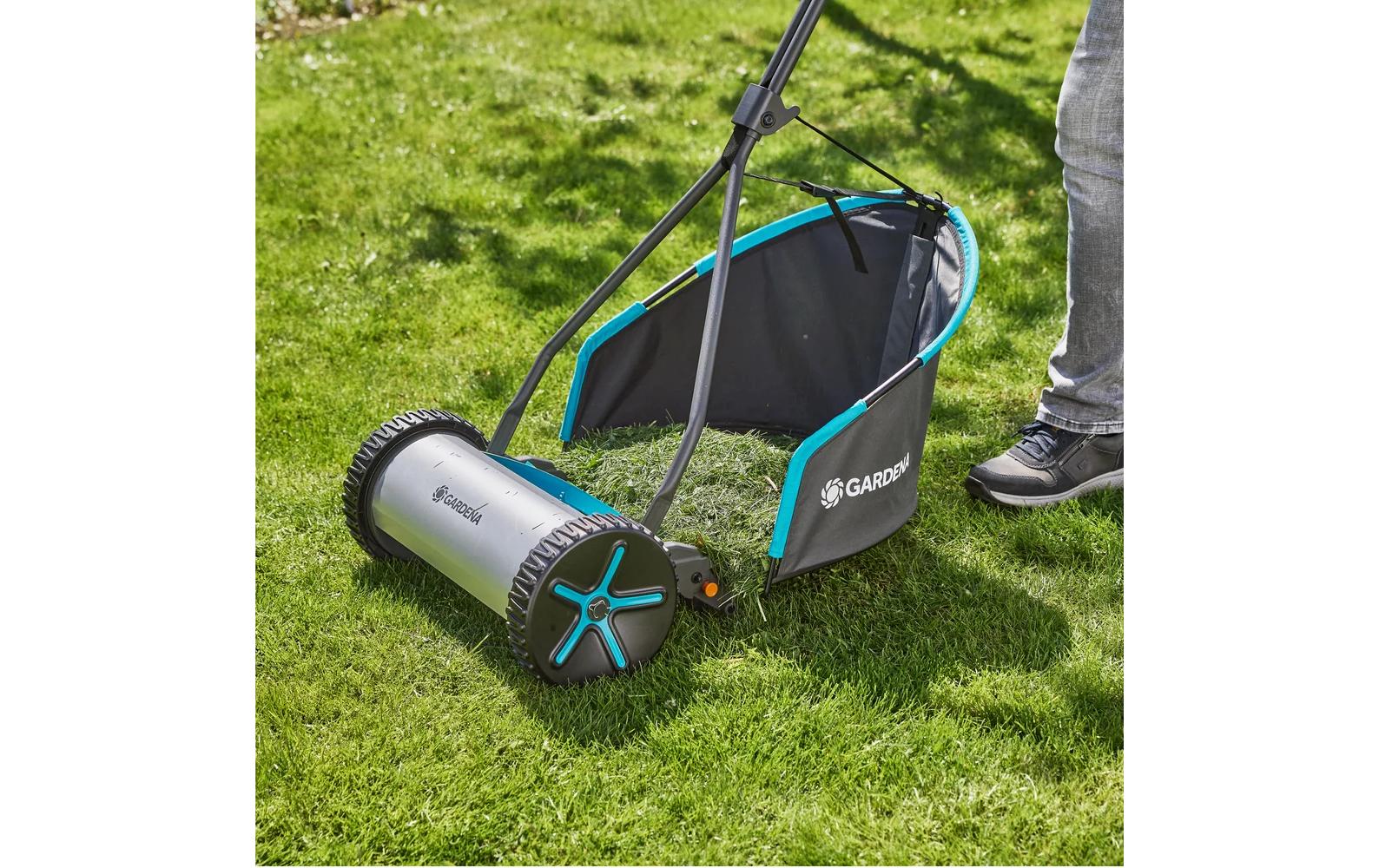Gardena Spindelmäher Plus 400 – Schnittbreite 40 cm, Schnitthöhe 12–42 mm, Gewicht 9,5 kg, mit Grasfangsack
