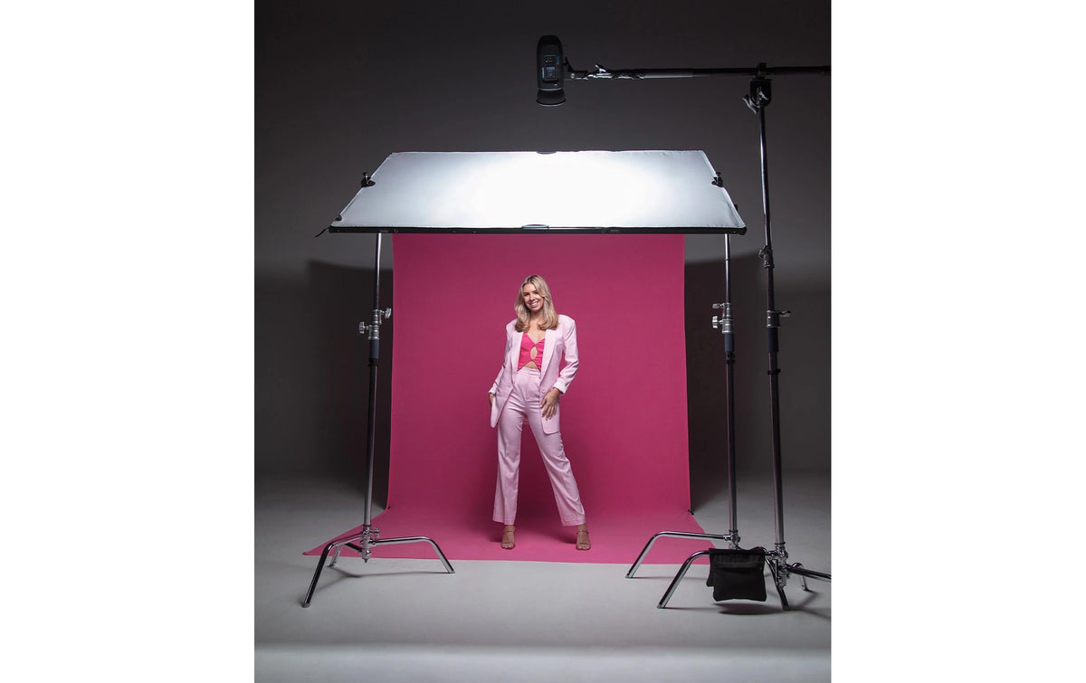 Westcott X-Drop Pro Hintergrund – Polyester, 2438 × 2438 mm – Rosa – mit Tragetasche