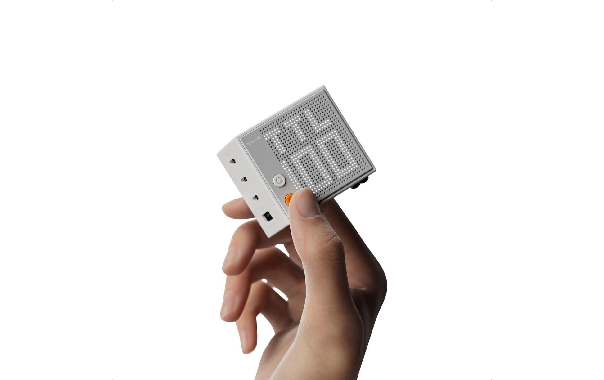 Sharge PIXEL 100 USB-Ladegerät 110 W – USB-C×3, USB-A×1 – PD 3.1, GaN – Weiss