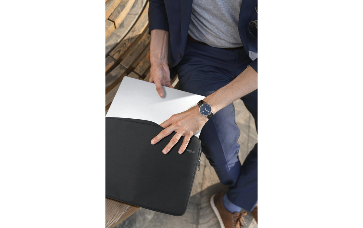 Kensington Classic EQ Notebook-Schutzhülle bis 14" – Schwarz