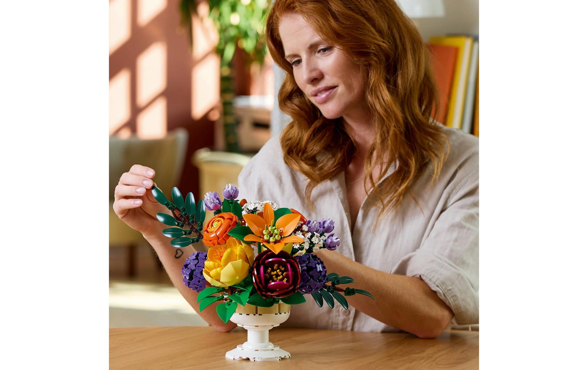 LEGO Icons Blumenarrangement 3D Puzzle – Blumen – 1161 Teile – 37,8×7,1×35,4 cm – ab 18 Jahren