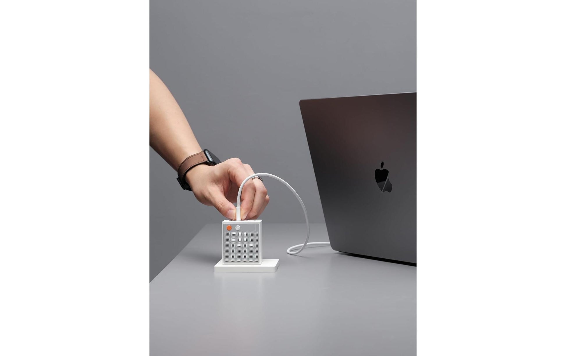 Sharge PIXEL 100 USB-Ladegerät 110 W – USB-C×3, USB-A×1 – PD 3.1, GaN – Weiss