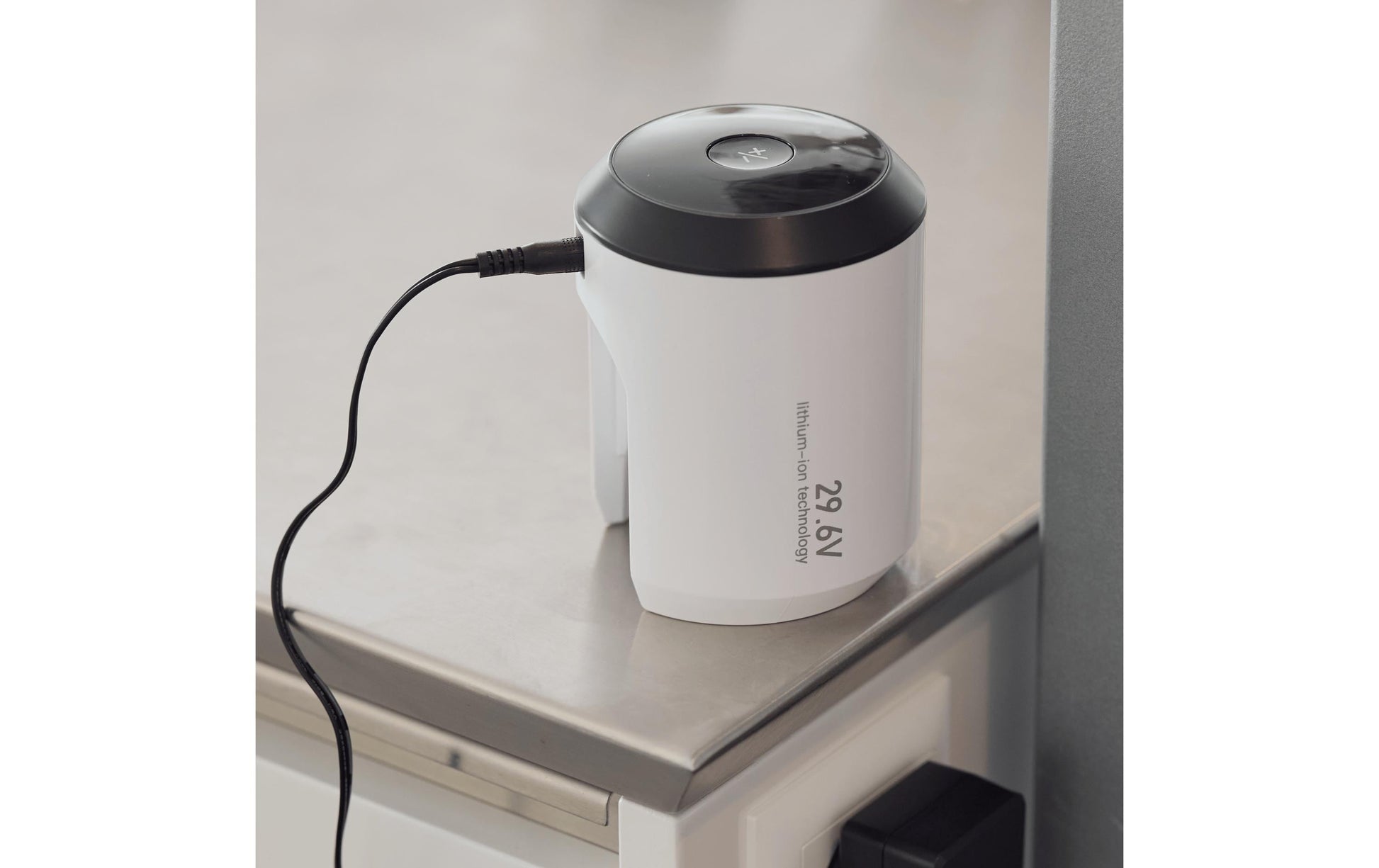 Ecofort Akkustaubsauger CleanVac Easy, 2-in-1 – 45 min, Behälter 0,54 l, 29,6 V