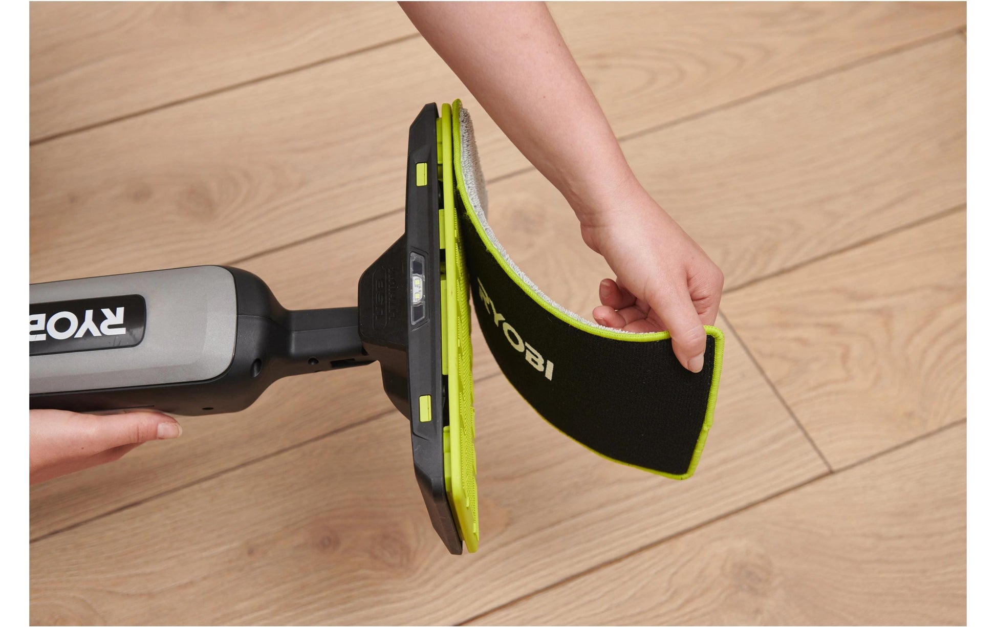 Ryobi Sprühwischer RSM4-120G – für Hartböden – Grau/Schwarz