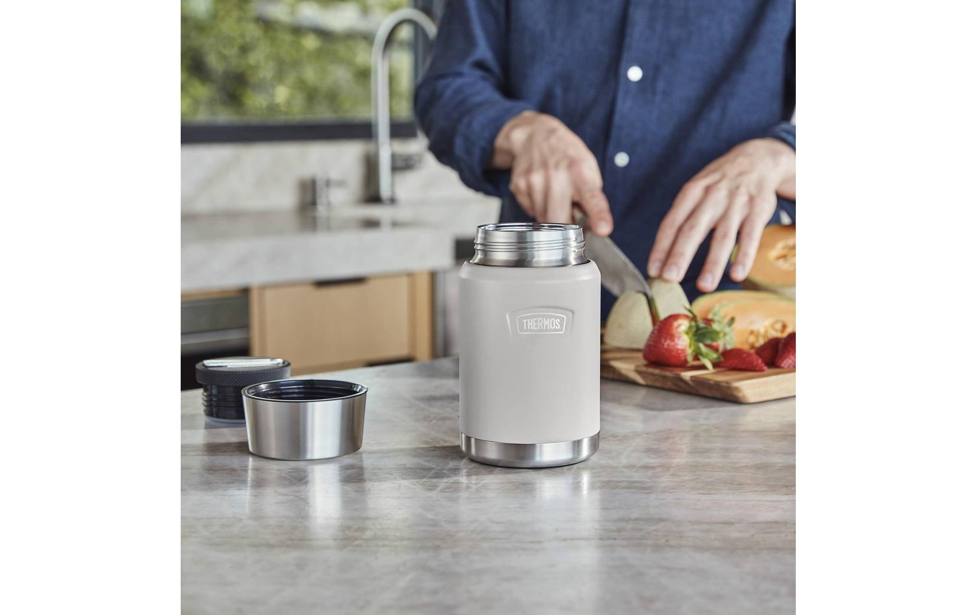 Thermos Foodbehälter ICON – 710 ml, Ø 9,9 cm, H 18,4 cm, Edelstahl, Beige, Schraubverschluss, doppelwandig