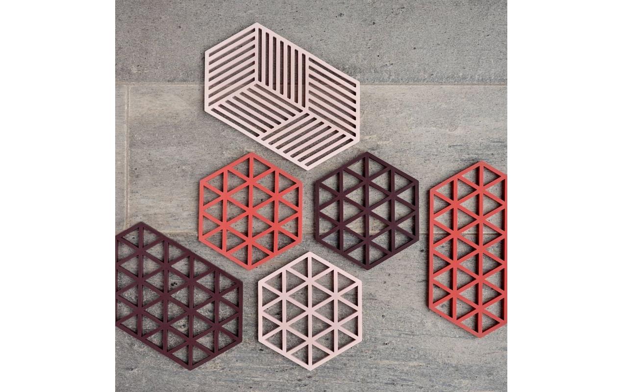 Zone Denmark Triangles – Topfuntersetzer 14 × 16 × 0,9 cm, Silikon, Rosa