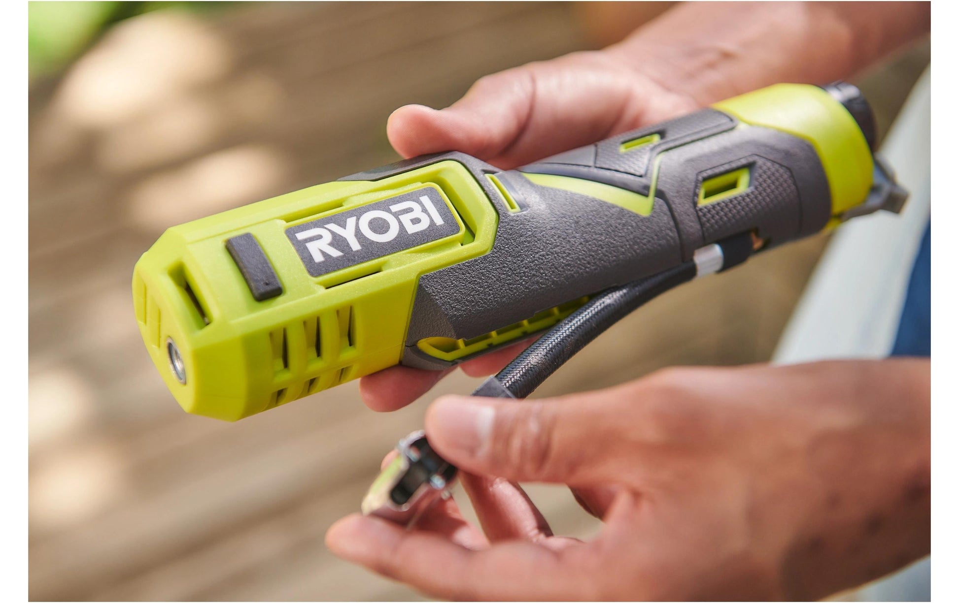 Ryobi werkstatt RI4-120G Akku-Mini-Kompressor – 4 V – 7 bar – 1×2,0 Ah & Ladekabel – USB-C