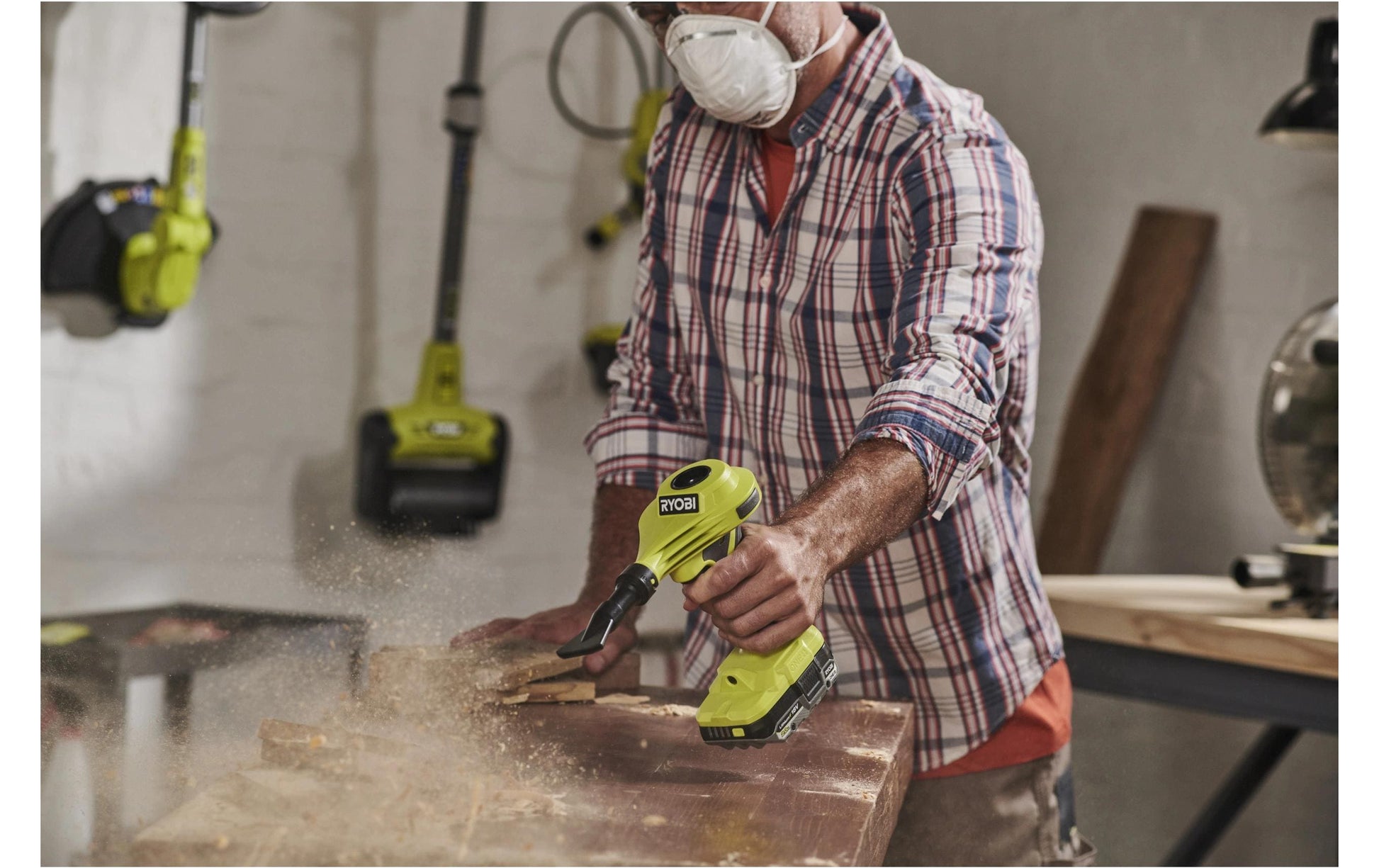 Ryobi werkstatt Ryobi RVI18-0 Akku-Luftpumpe – 18 V – 250 l/min, 0,034 bar – Solo