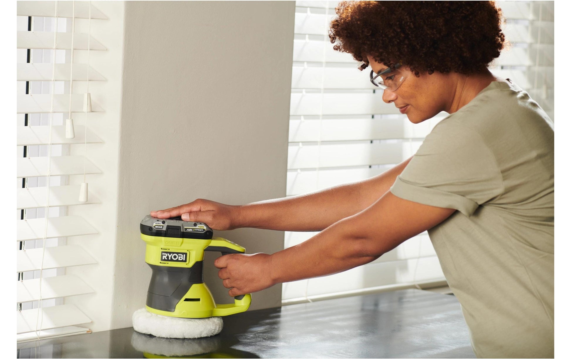 Ryobi RBP18150-0 Akku-Exzenterschleifer – 18 V – Ø 150 mm – Solo – ONE+
