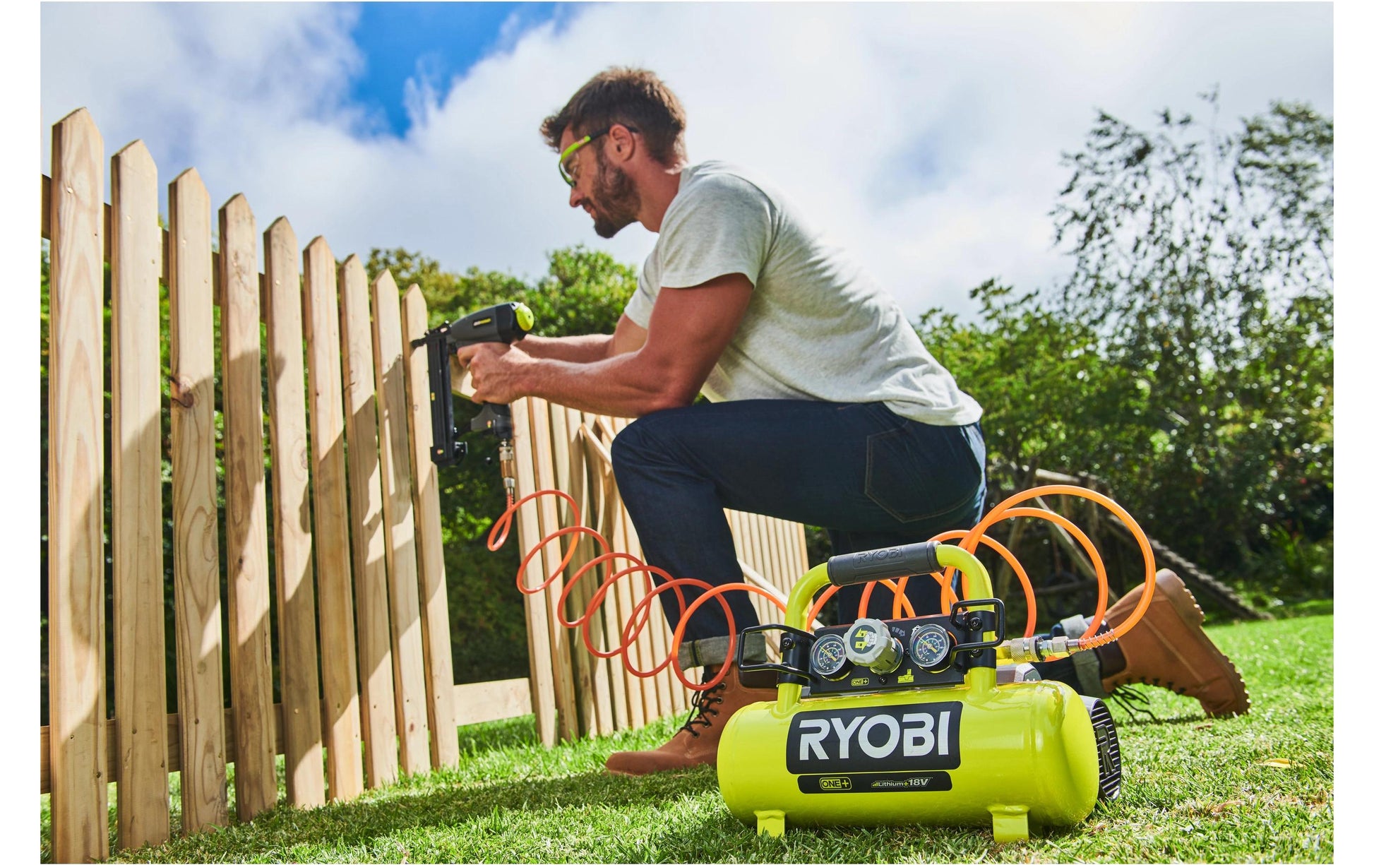 Ryobi werkstatt Ryobi PRO R18AC-0 Akku-Kompressor – 18 V – 8,3 bar, 4 l Kessel – Solo