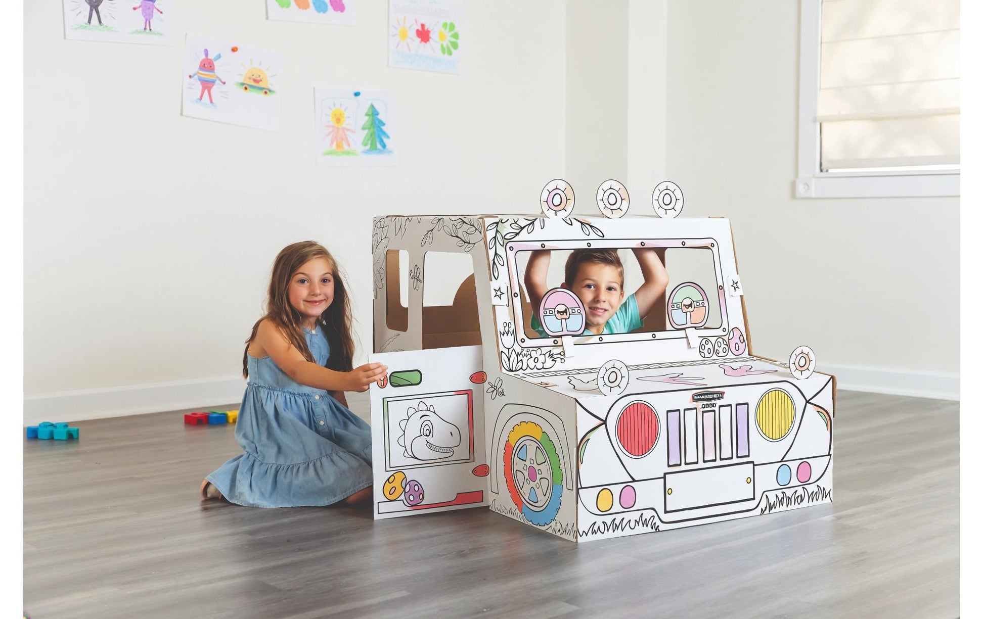 Fellowes Ausmal-Spielhaus DINO-TRUCK – 79,5 × 81,5 × 97,7 cm – Wellpappe