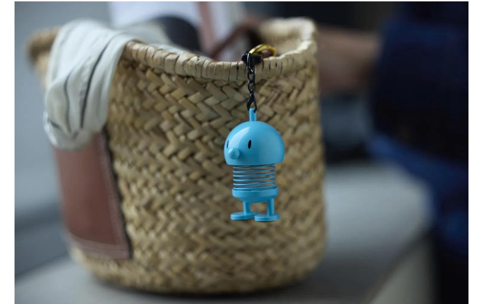 Hoptimist Gepäckanhänger – 4 × 3,4 × 5,9 cm – Blau, ABS/Stahl, Figur