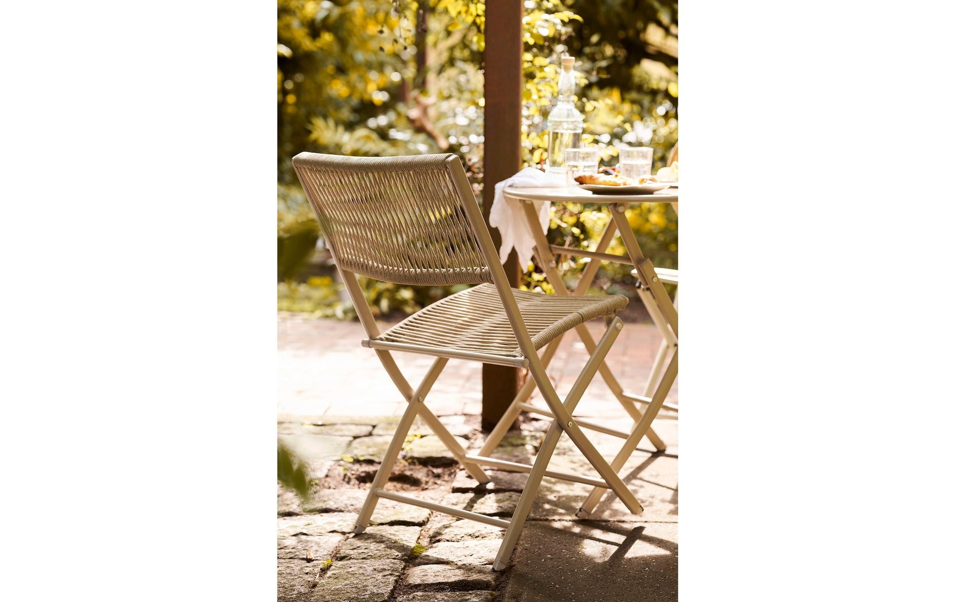 House Nordic Bistro-Set – Taupe – Stahl – Tisch 60 × 60 × 84 cm