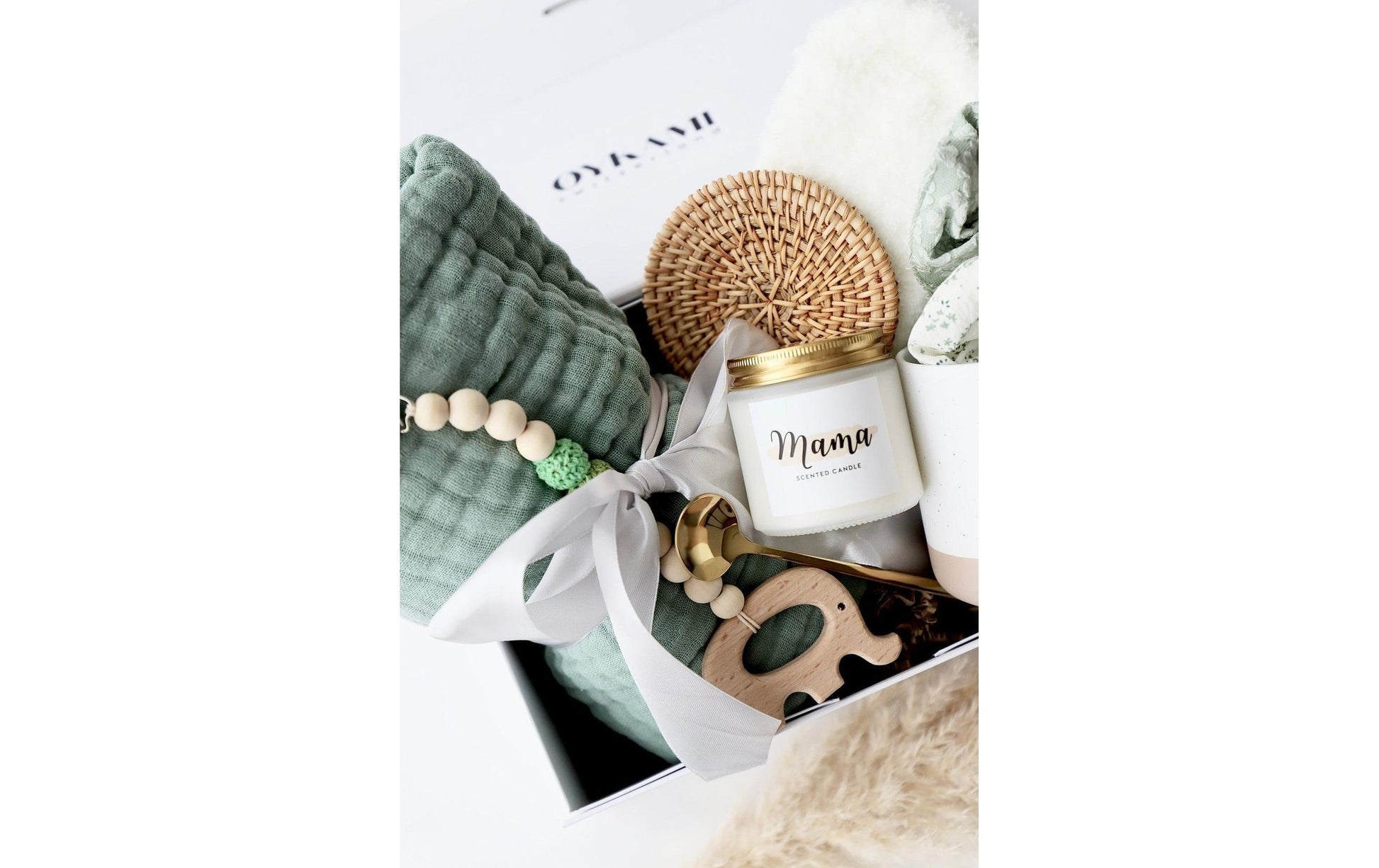 Oykami Kapstadt Geschenkbox – Mama & Baby – Buche & Textil, Grün