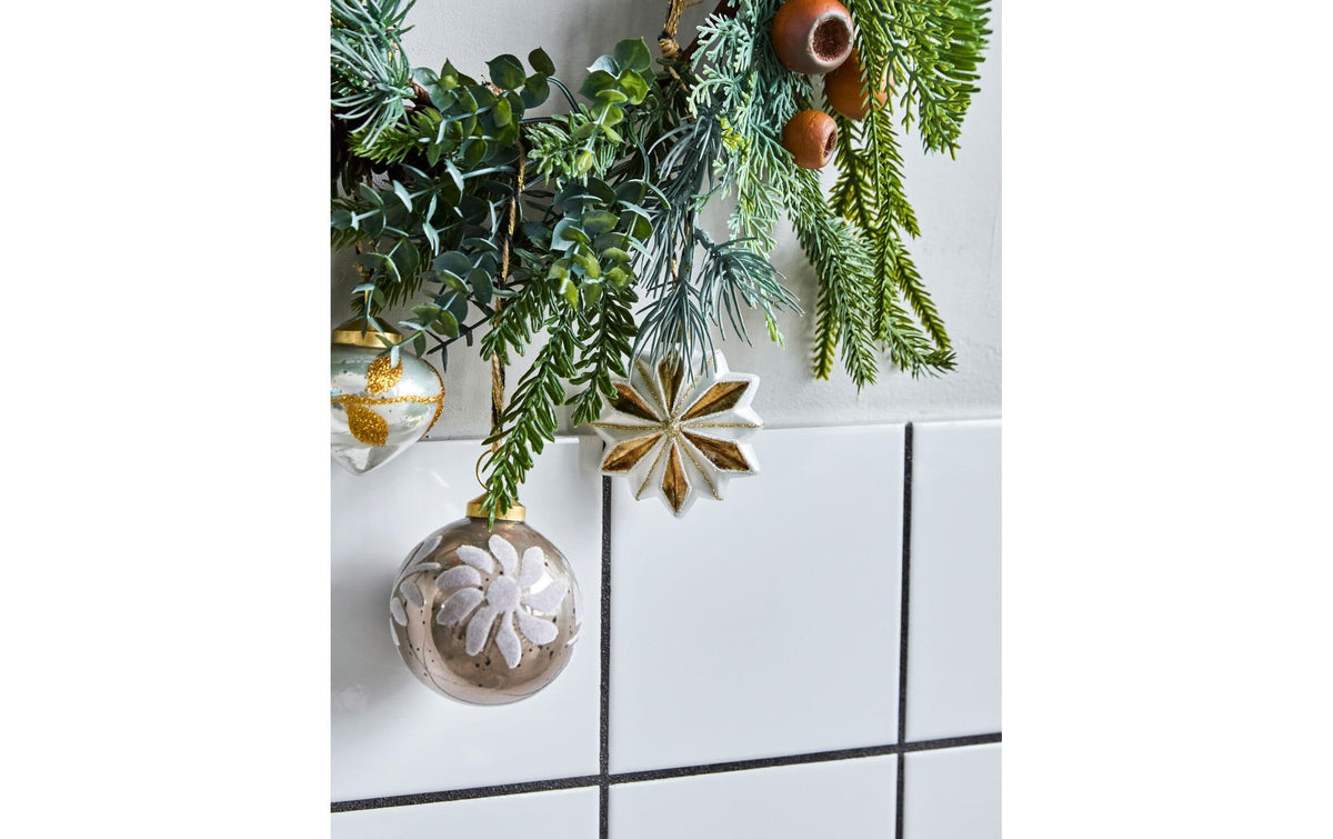 Society of Lifestyle House Doctor Weihnachtskugel – 4er Set – Ø 7,2 cm – Glas, mehrfarbig