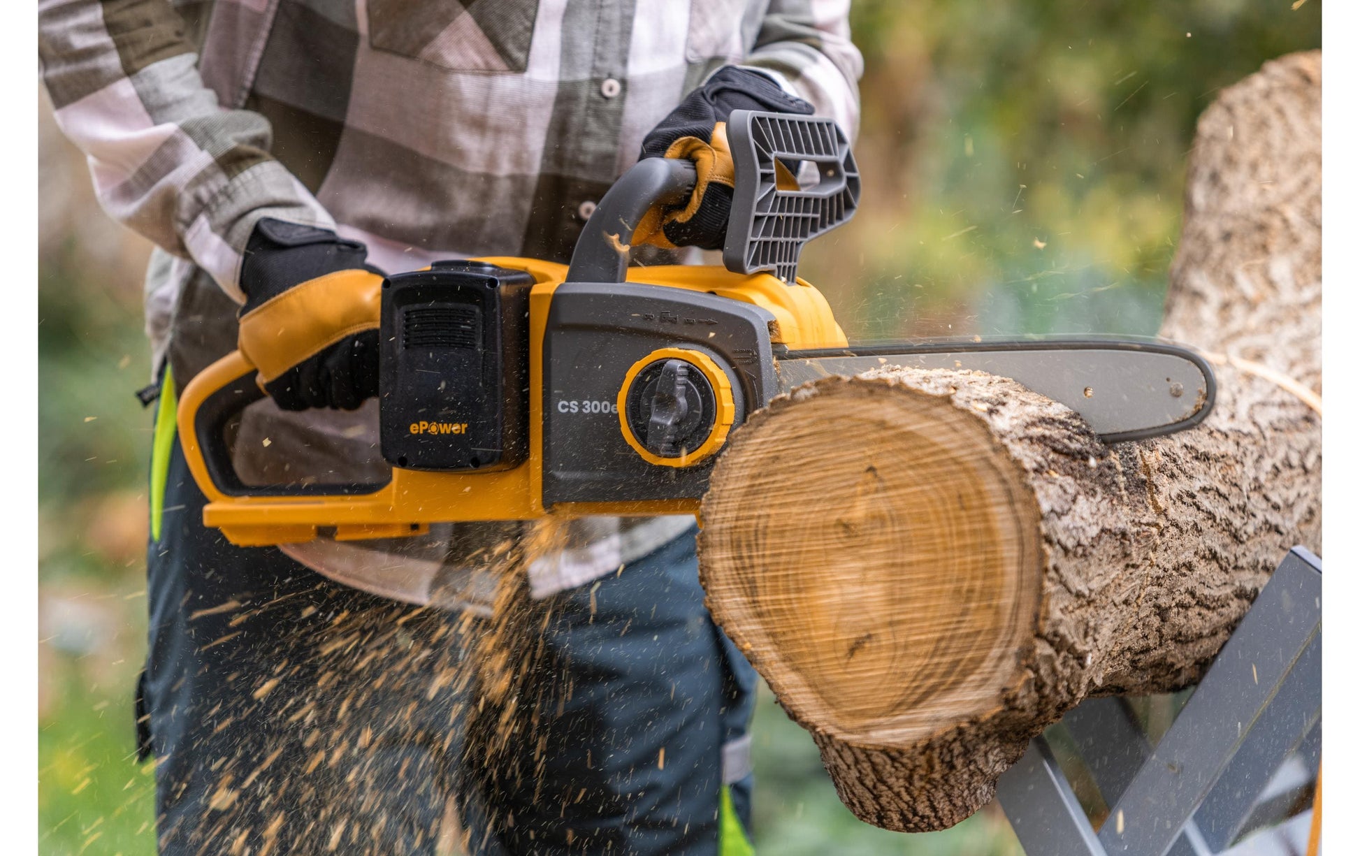 Stiga CS 300e Akku-Kettensäge – Schwertlänge 300 mm – 2 Akkus & Ladegerät – STIGA ePower