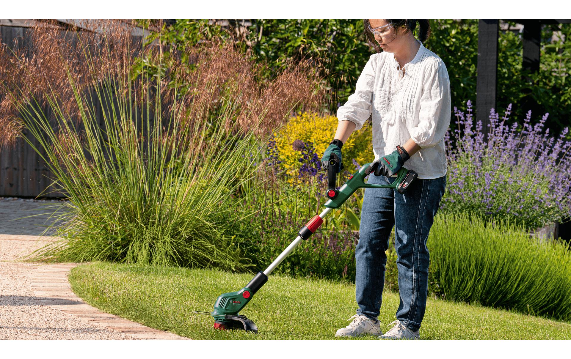 Bosch UniversalGrassCut Akku-Rasentrimmer – 18 V – Ø 260 mm – 2,0 Ah & Ladegerät – POWER FOR ALL
