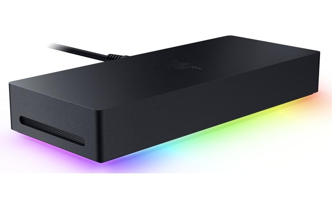 Razer Chroma Dockingstation – Thunderbolt 5, 3× DP, 140 W PD, GbE, SD, 3,5 mm Audio, für Thunderbolt 4/USB4