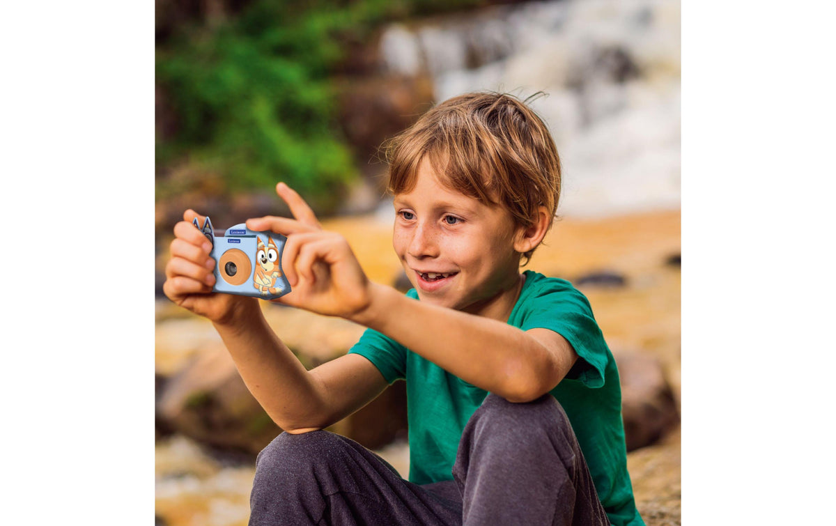 Lexibook BLUEY Kinderkamera mit Bluey-Schutz – Kompaktkamera, 40 MP, 1080p, hellblau