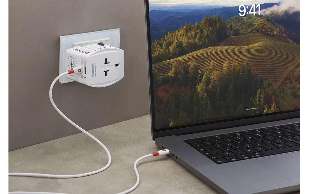 SKROSS – Reiseadapter – Welt → Schweiz, 2-polig (ungeerdet), 1× USB-C 65W – weiss