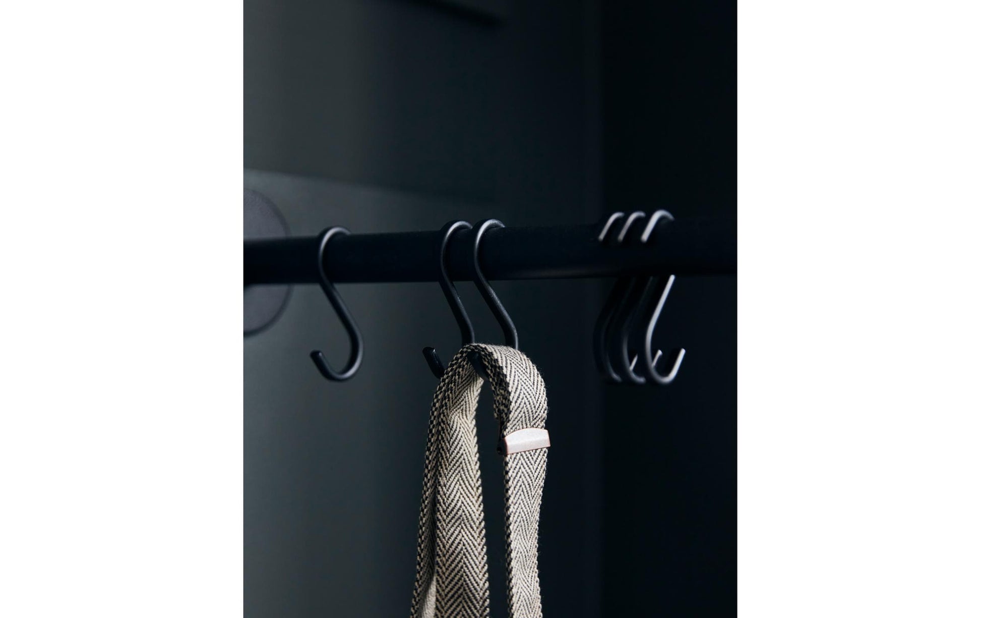 Society of Lifestyle House Doctor Snap Haken – Eisen – Schwarz – 3 kg – 5 × 60 mm – 6 Stück