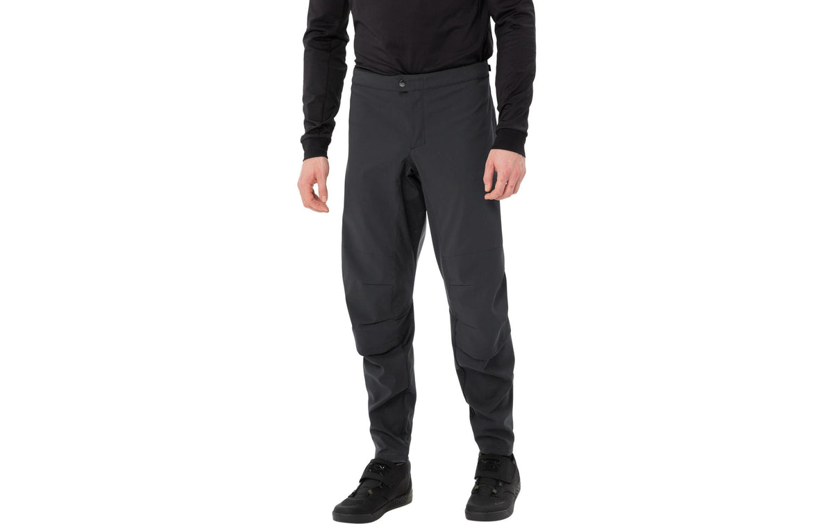 VAUDE Softshellhose Qimsa Pro – M – Schwarz, Softshell (recycelt), winddicht, wasserabweisend, reflektierend
