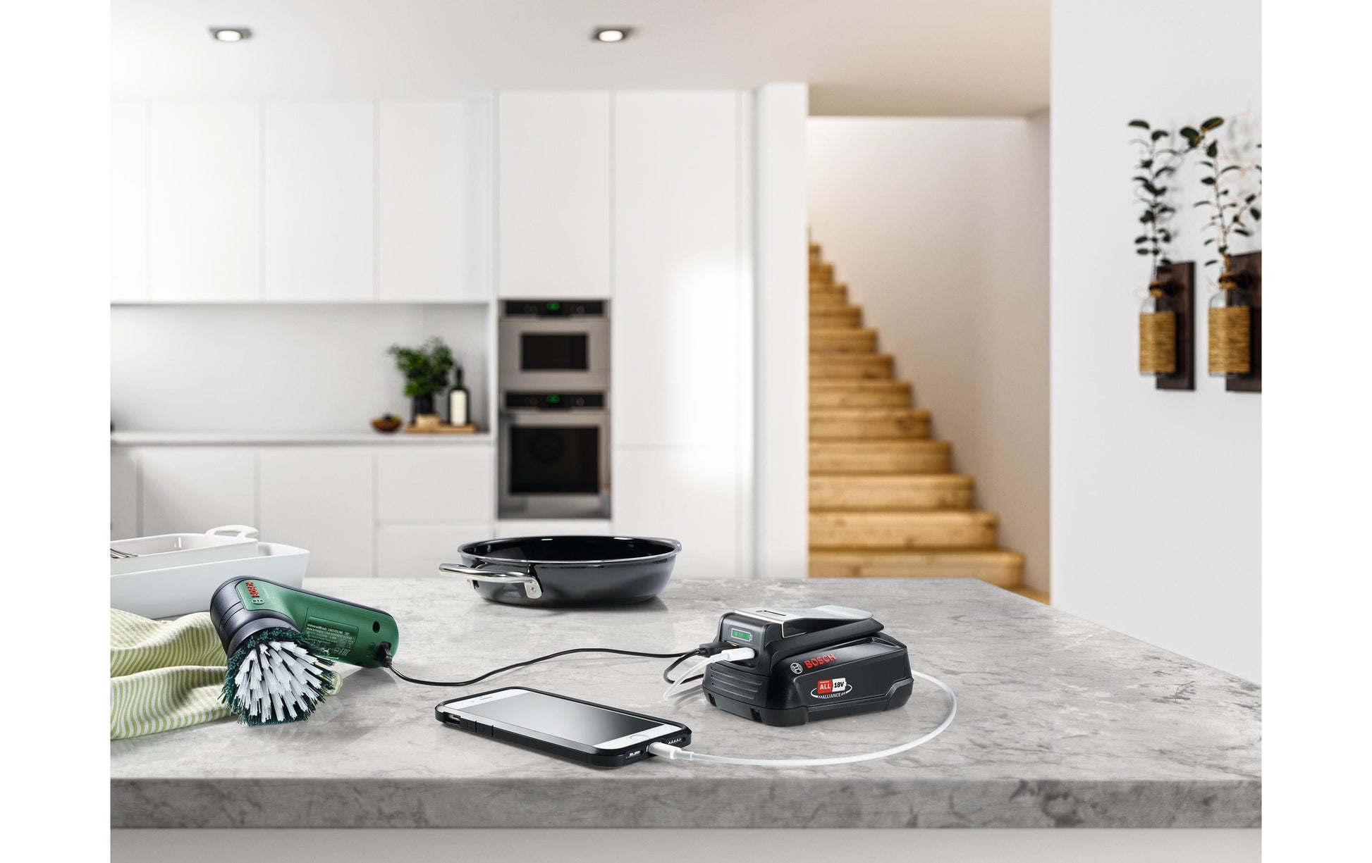 Bosch UniversalUSB 18V-45 Ladegerät 18 V Li-Ion – für POWER FOR ALL 18 V