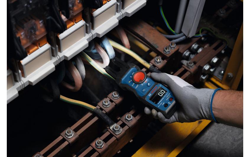 Bosch GFM 1000-15 – Stromzange – 0,1–600 V AC, AC-Strom ±3%, berührungslose Spannungsprüfung