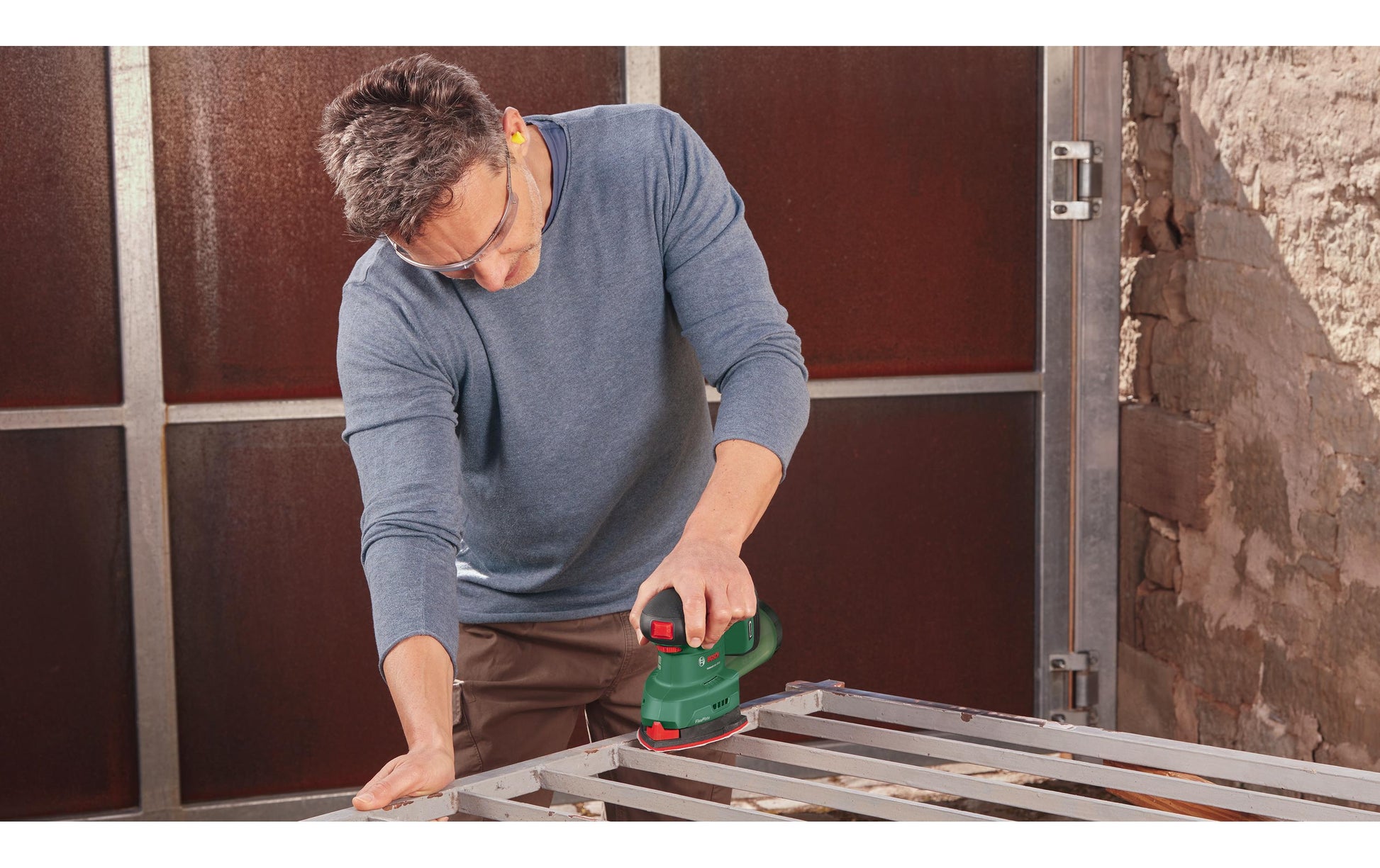 Bosch UniversalSander 18V-10 Akku-Schwingschleifer – 18 V – Solo – POWER FOR ALL